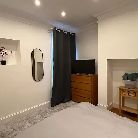 Villa 4 Bed House 10 Min Walk To Tube London Exterior foto