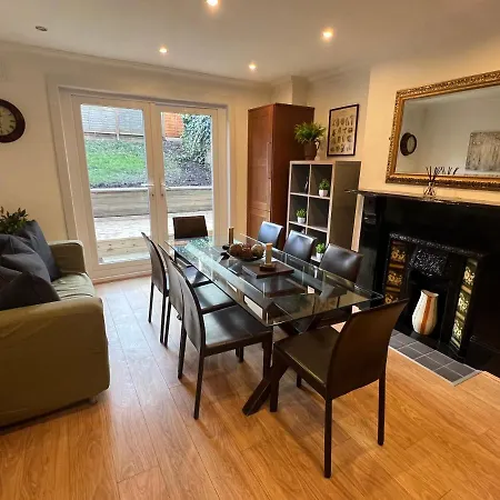 Villa 4 Bed House 10 Min Walk To Tube London Exterior foto
