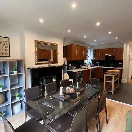 Villa 4 Bed House 10 Min Walk To Tube London Exterior foto